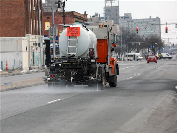 Bill would prohibit spread of radioactive brine on roads