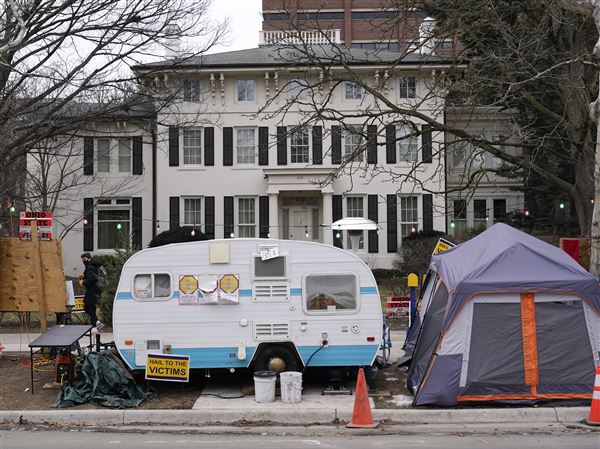 Ex-U. of Michigan athlete's protest encampment is removed