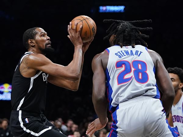 Durant scores 41 as Nets rally for win