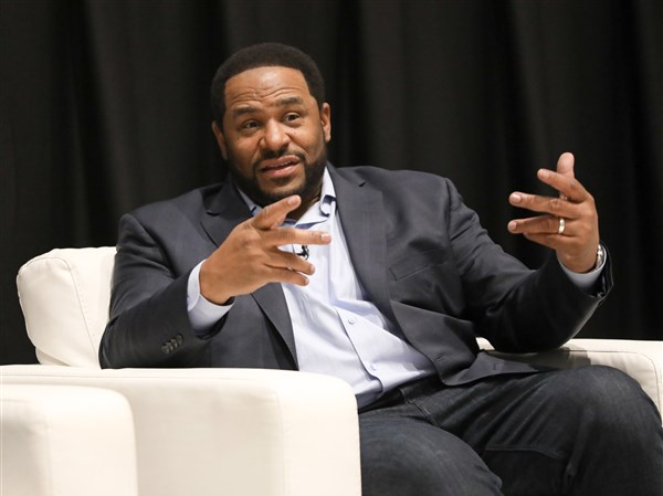 Jerome Bettis - Michigan Sports Hall of Fame