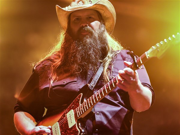 Stapleton brings the music and concert normalcy back to Huntington ...