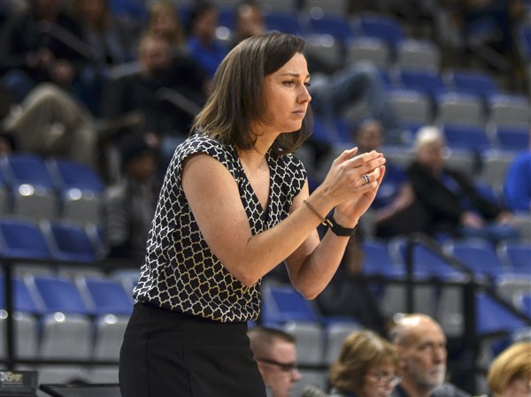 BGSU, Clay alum Achter hired as Detroit Mercy women's basketball coach ...