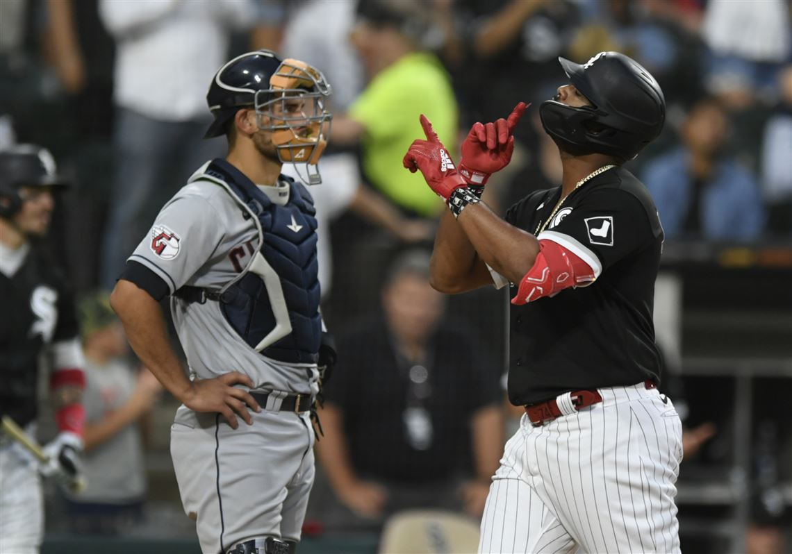 White Sox's playoff hopes dashed by devastating defeat to rival Guardians -  The Athletic