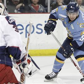 Lot Detail - Alden Hirschfeld - Toledo Walleye - 2018 Captains