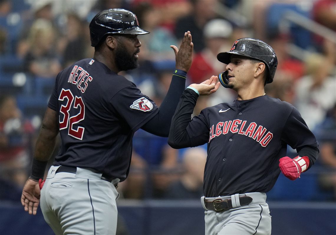 Cleveland, USA. 21st Apr, 2022. Cleveland Guardians Austin Hedges (17)  shakes hands with closer Emmanuel Clase (48) after defeating the Chicago  White Sox at Progressive Field in Cleveland, Ohio on Thursday, April