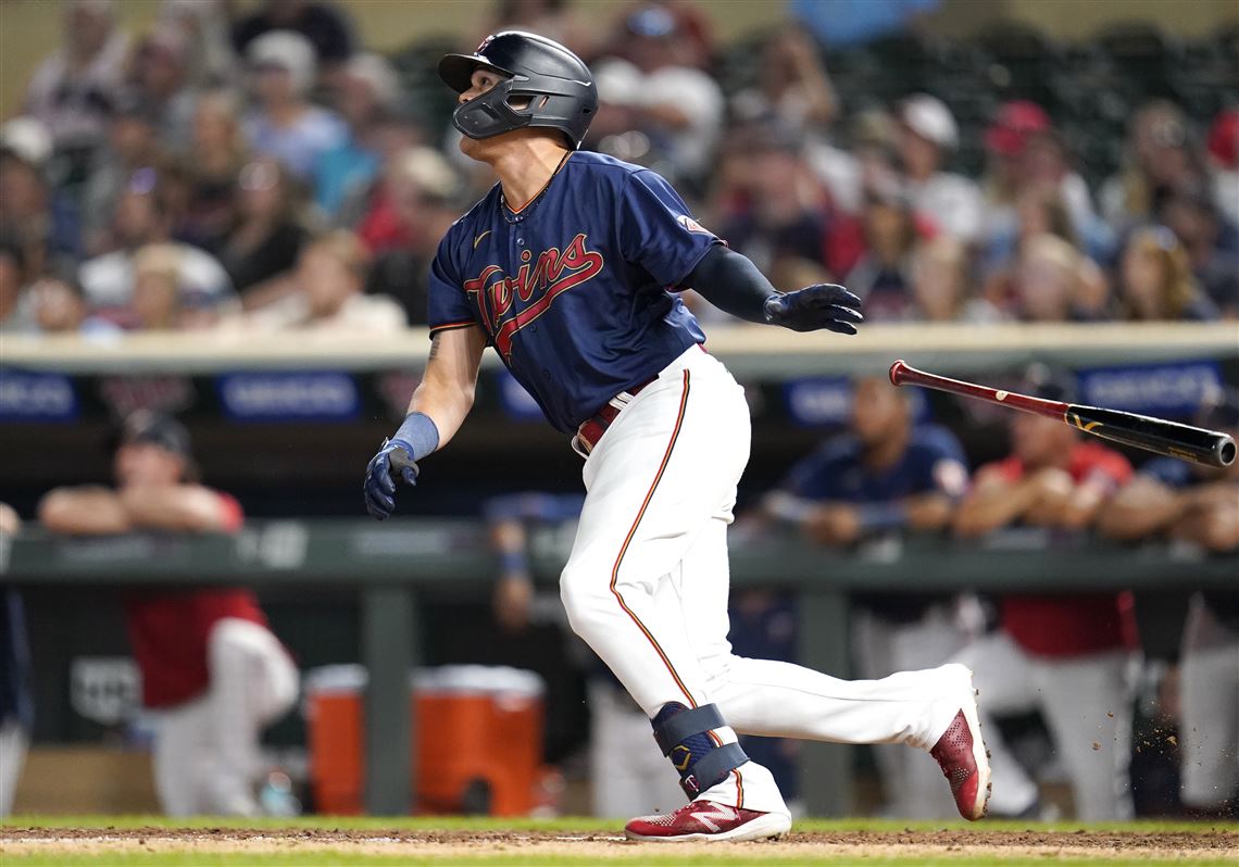 Kirilloff's single scores automatic runner in 11th, Twins beat