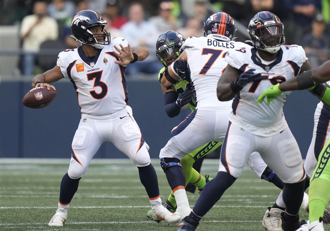 NFL: Seahawks survive Russell Wilson's return, defeat Broncos - Los Angeles  Times