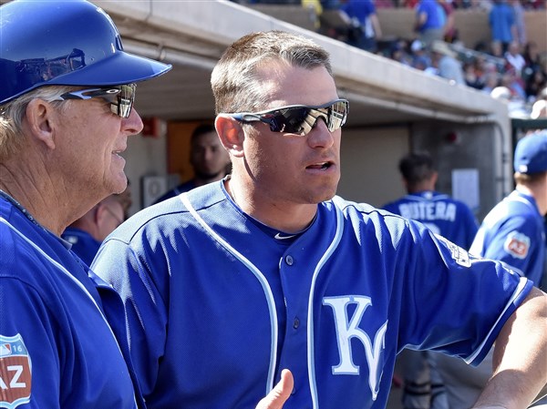 KC Royals Coaches Teach Baseball Skills To Youth With App