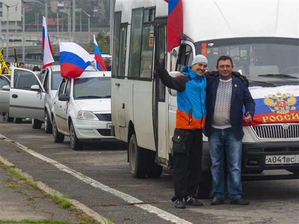 Kremlin Stages Votes In Ukraine, Sees Protests In Russia | The Blade