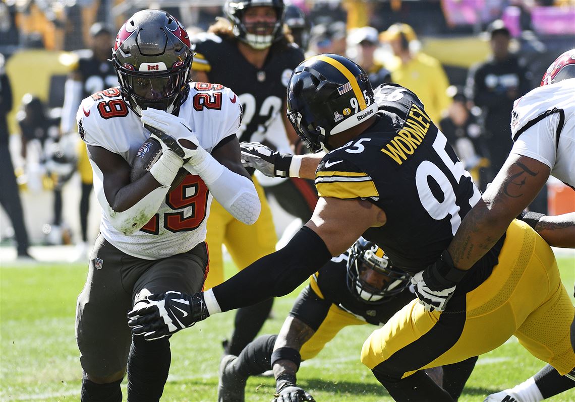 NFL Week 6: Tampa Bay Buccaneers vs. Pittsburgh Steelers Team