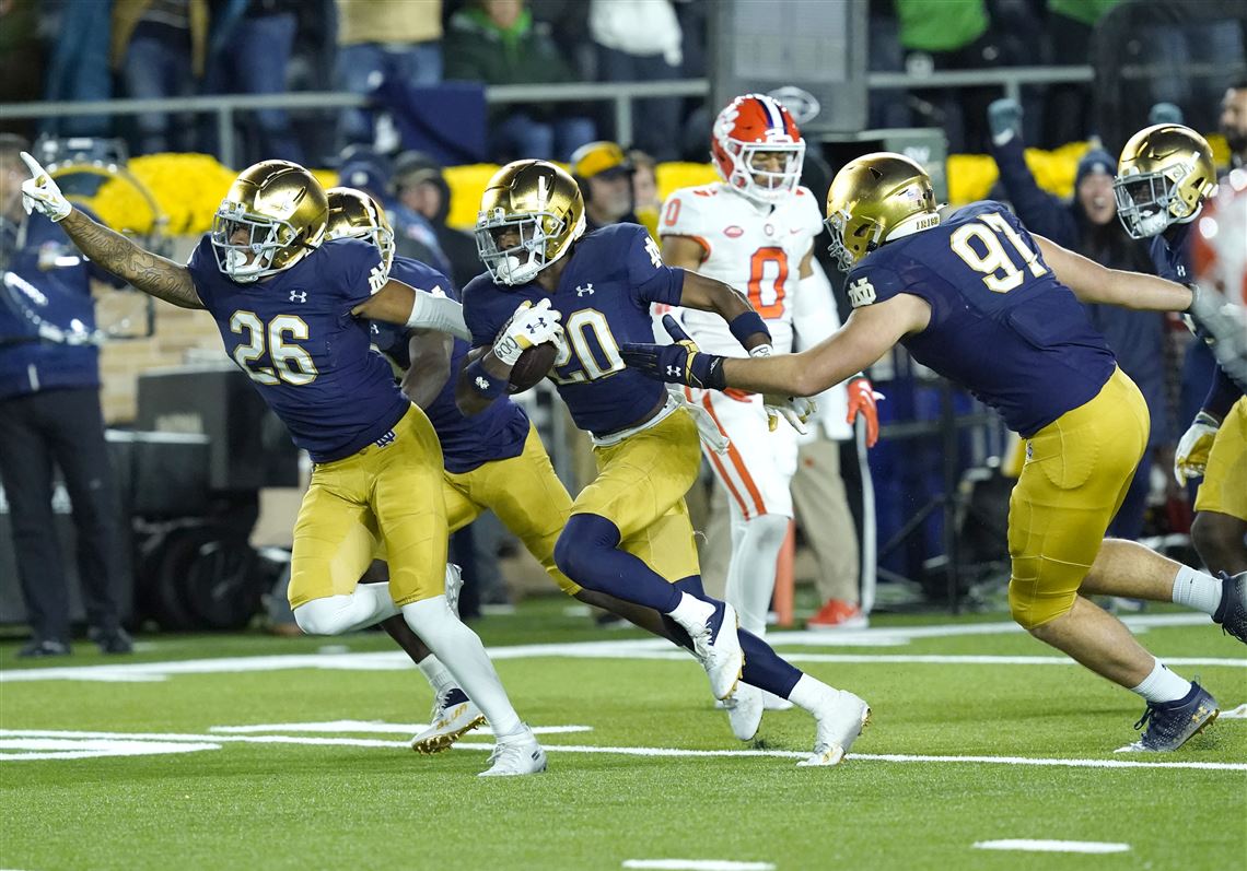 Notre Dame football unveils alternate jerseys for season opener vs. Navy