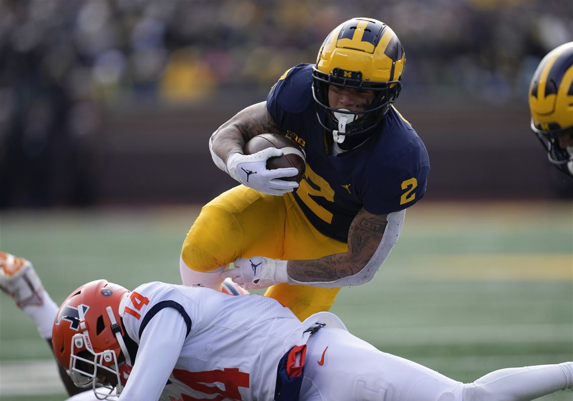 Michigan RB Corum expected to have knee surgery source says The