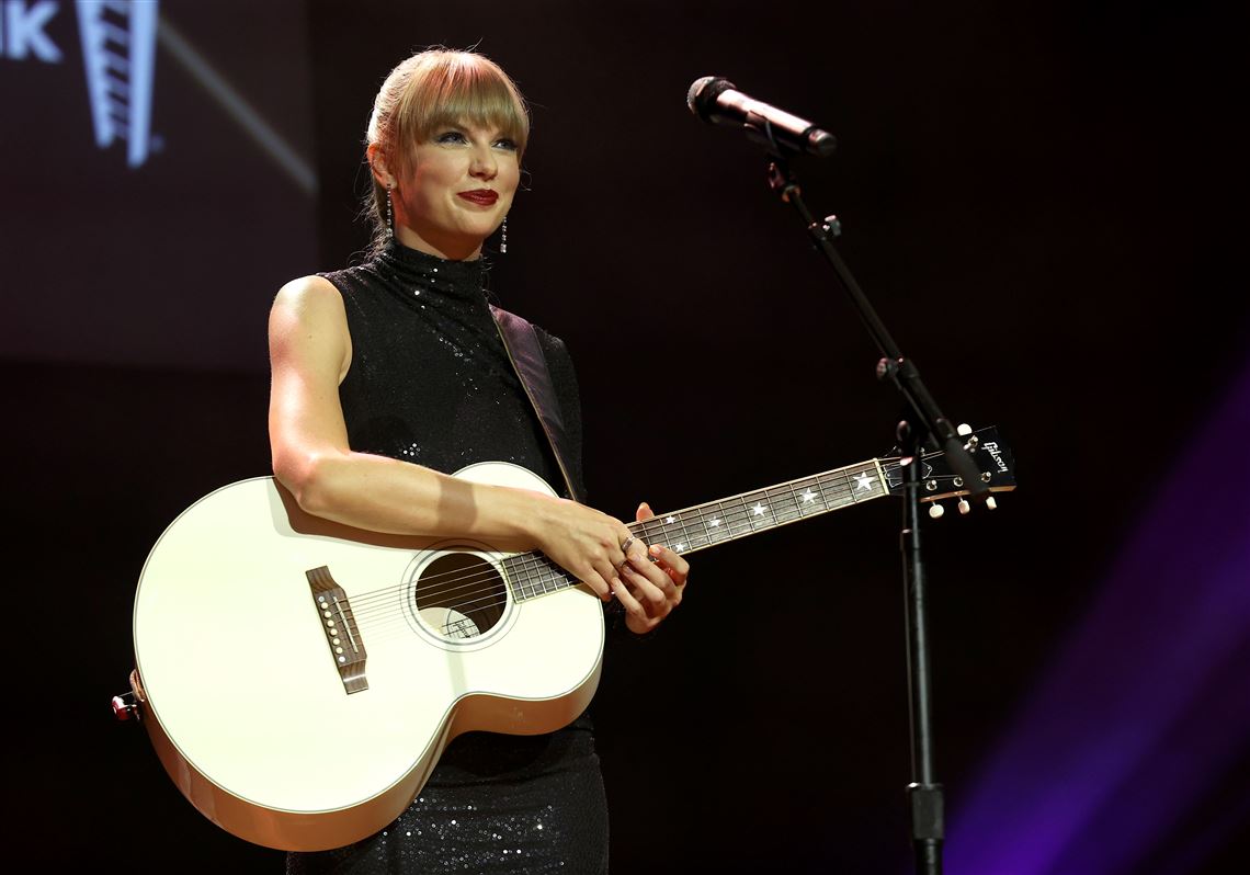 Ticketmaster grilled by senators after Taylor Swift fiasco 