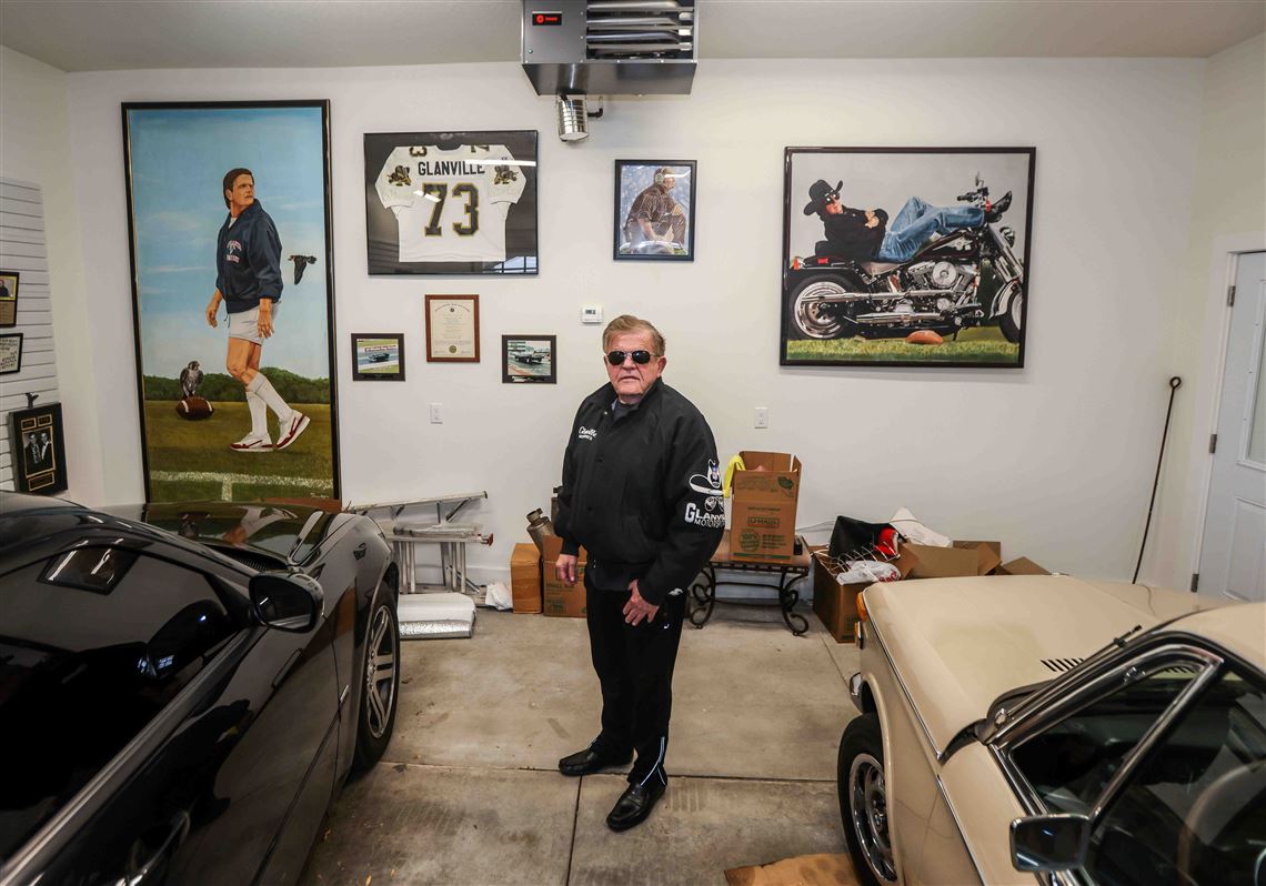 What Is Football Coach Jerry Glanville's Net Worth?