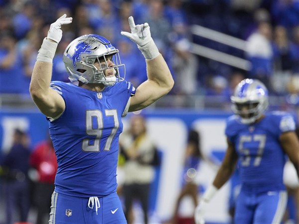 Lions stun division-leading Vikings 34-23