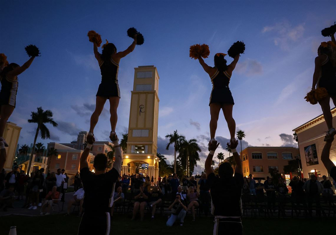 Toledo vs Liberty: How to watch the 2022 Boca Raton Bowl, live stream,  preview, odds - Hustle Belt