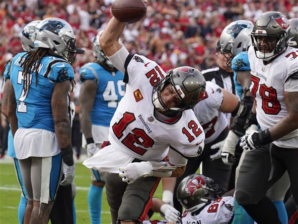 Rapid Reactions: Panthers' playoff hopes end with 30-24 loss in Tampa