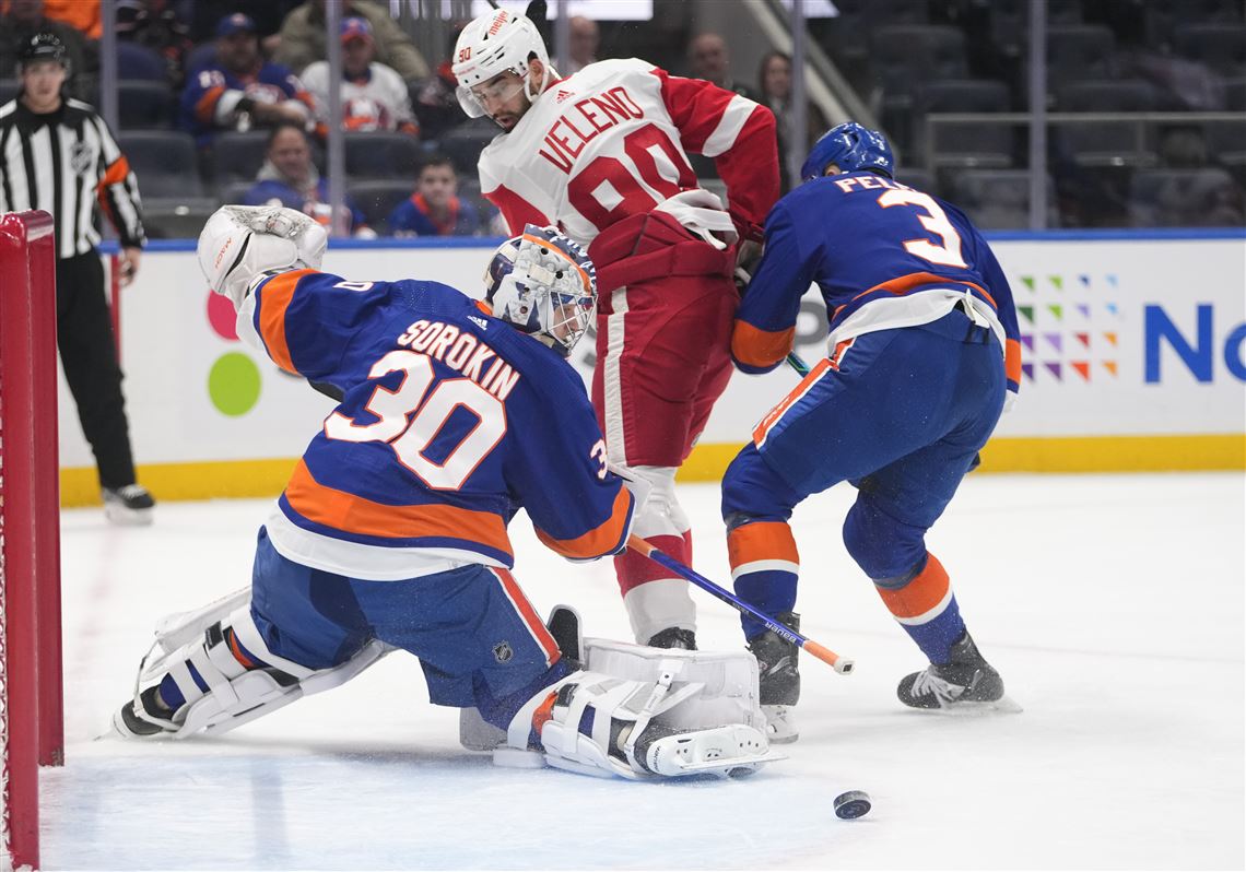 Ilya Sorokin makes New York Islanders, NHL history