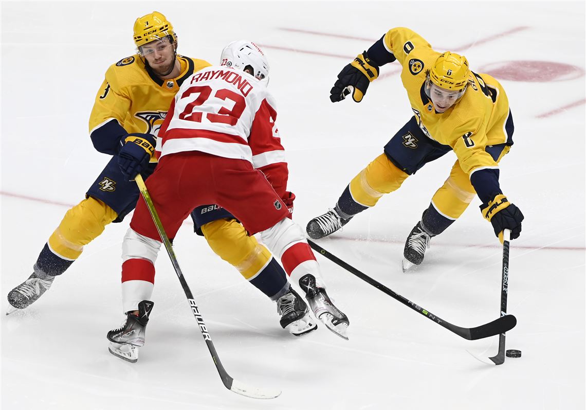 NHL Scores: Nashville Predators beat Boston Bruins 2-1