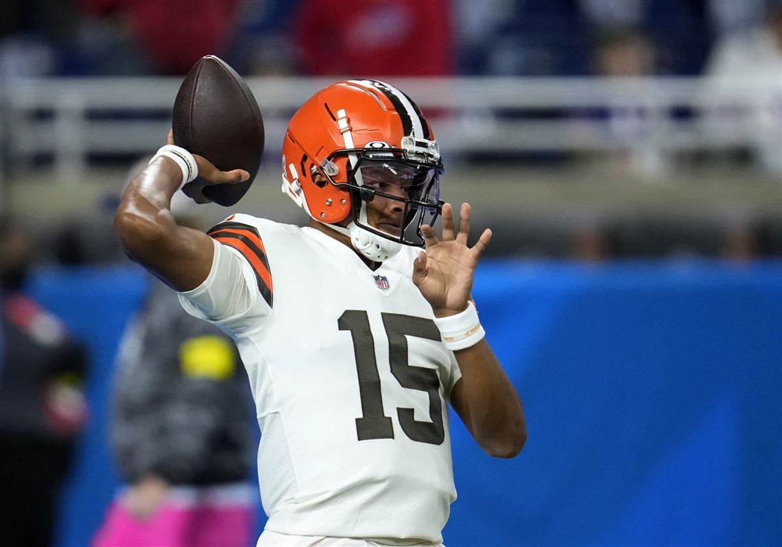 QB Joshua Dobbs returning to Browns as Watson's backup