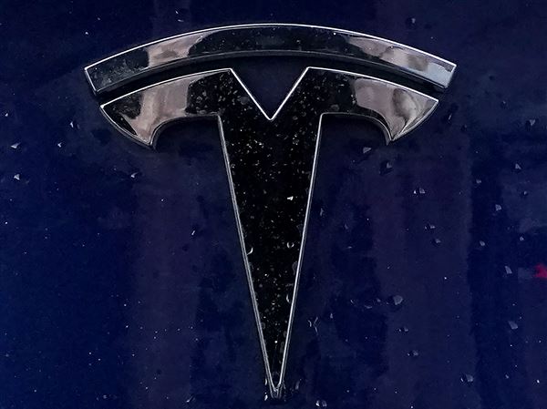 Tesla cuts prices on all models, 3rd cut this year