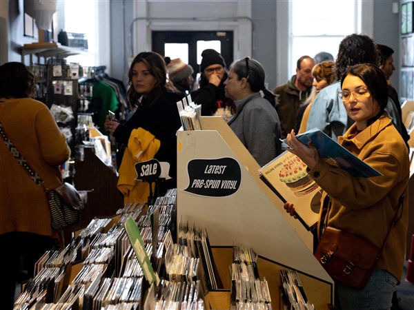 photo-gallery-record-store-day-at-culture-clash-records-the-blade