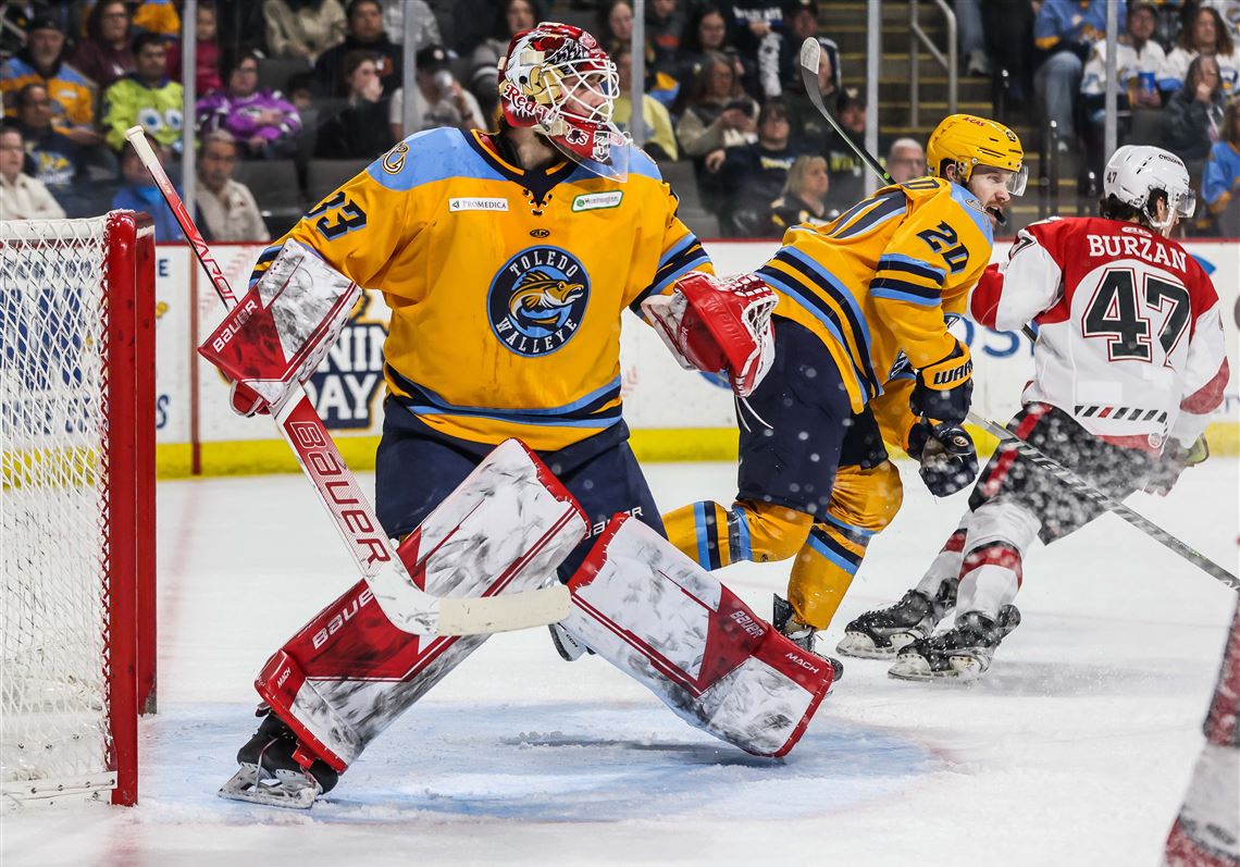 Cincinnati Cyclones face Fort Wayne to begin the ECHL hockey playoffs