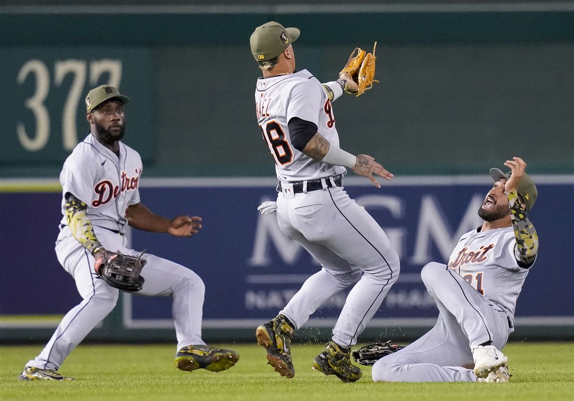 It's not gonna be easy, but it's gonna be fun': Baez, Tigers not