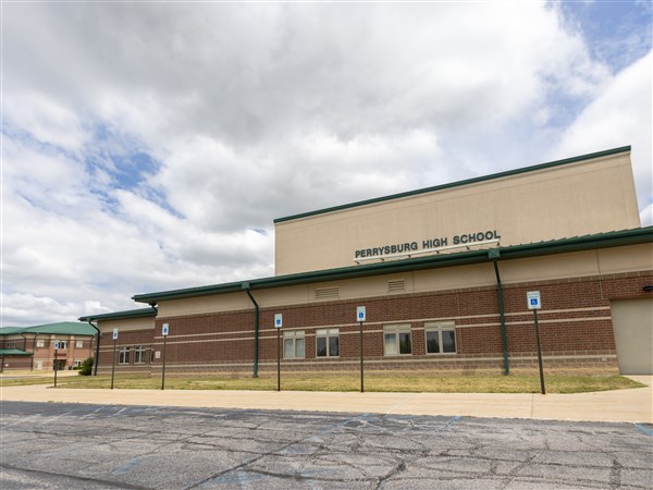 Perrysburg schools plan for growth, seek new elementary building | The ...