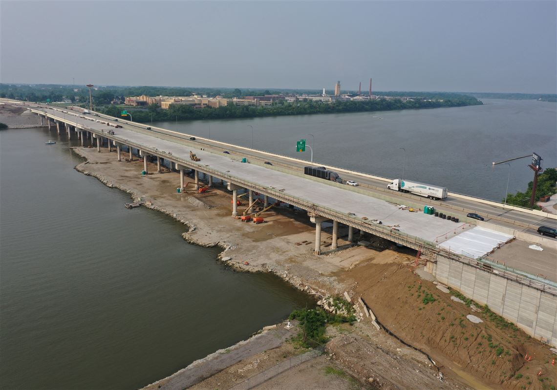 There's been almost no progress fixing Pittsburgh-owned bridges a