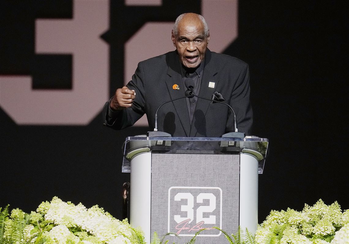 Cleveland Browns and NFL A.M. Links: Jim Brown meets with Joe