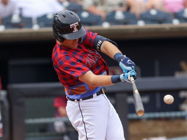 Weird play goes viral in clip from Toledo Mudhens win over