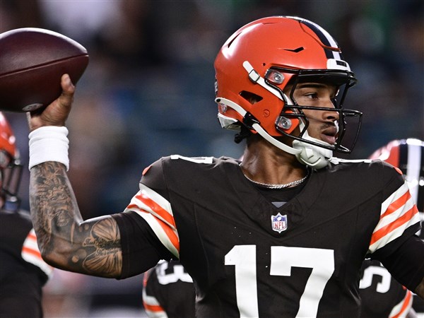 Browns settle for 18-18 tie with Eagles