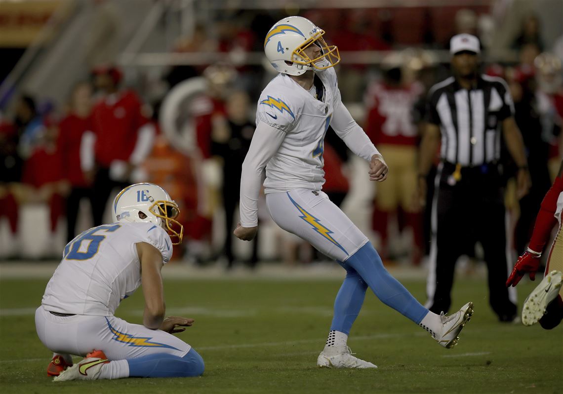 Browns trade pick to Chargers for veteran kicker Dustin Hopkins
