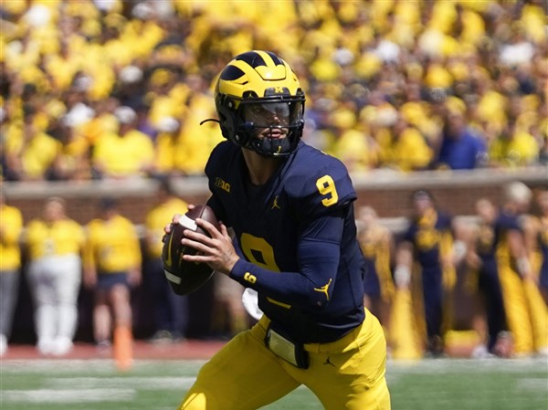 J.J. McCarthy leads No. 2 Michigan over East Carolina 30-3 without Jim  Harbaugh on the sideline