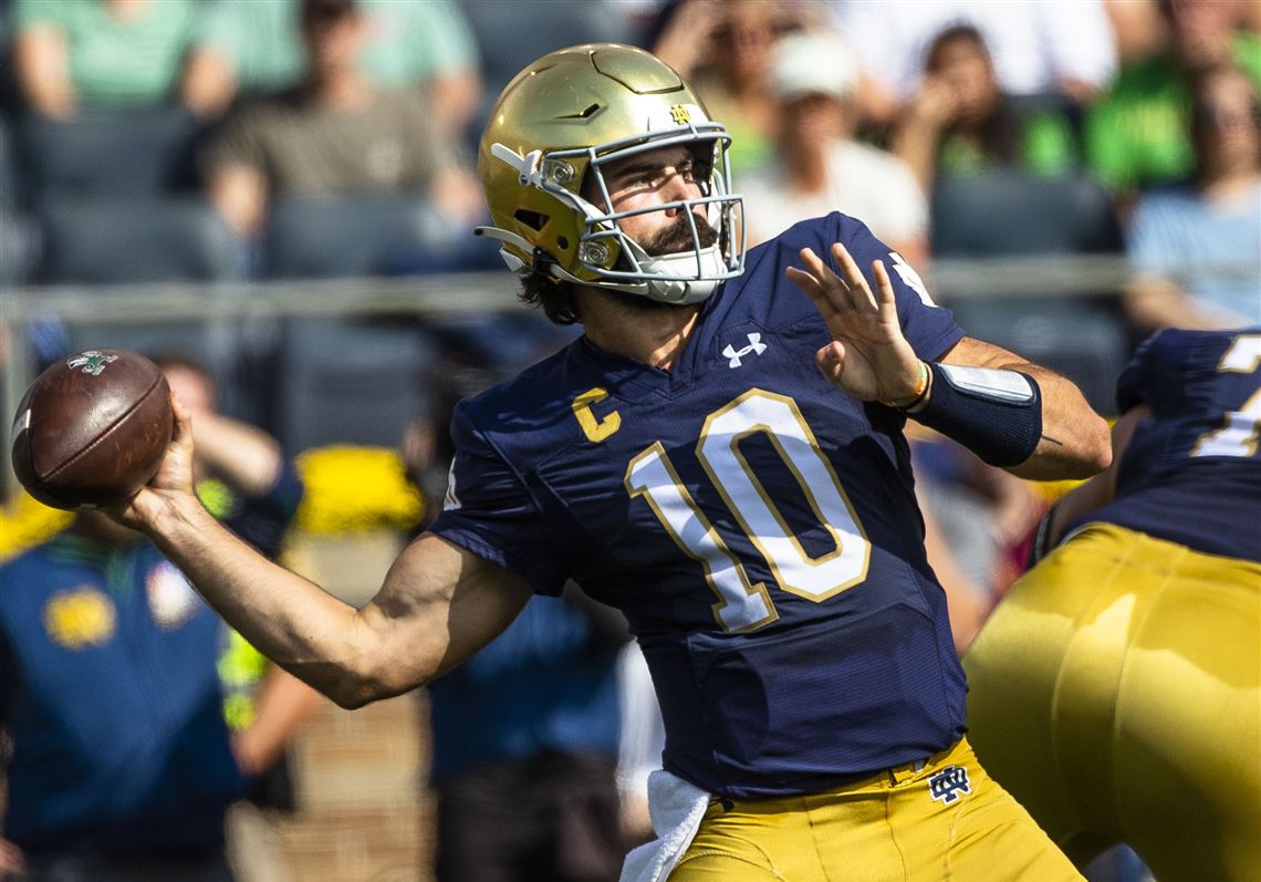 Photos: Notre Dame football unveils uniforms for Ohio State