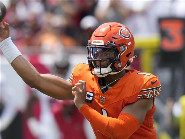 Bears to wear orange helmet, jersey vs. Bucs in Week 2