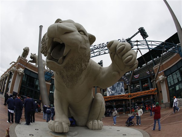 Tigers hire Blackhawks' Jeff Greenberg as general manager, Major League  Baseball