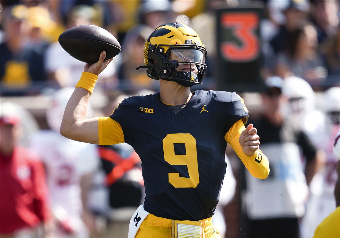 Michigan starts slow but finishes strong in 31-7 win over Rutgers