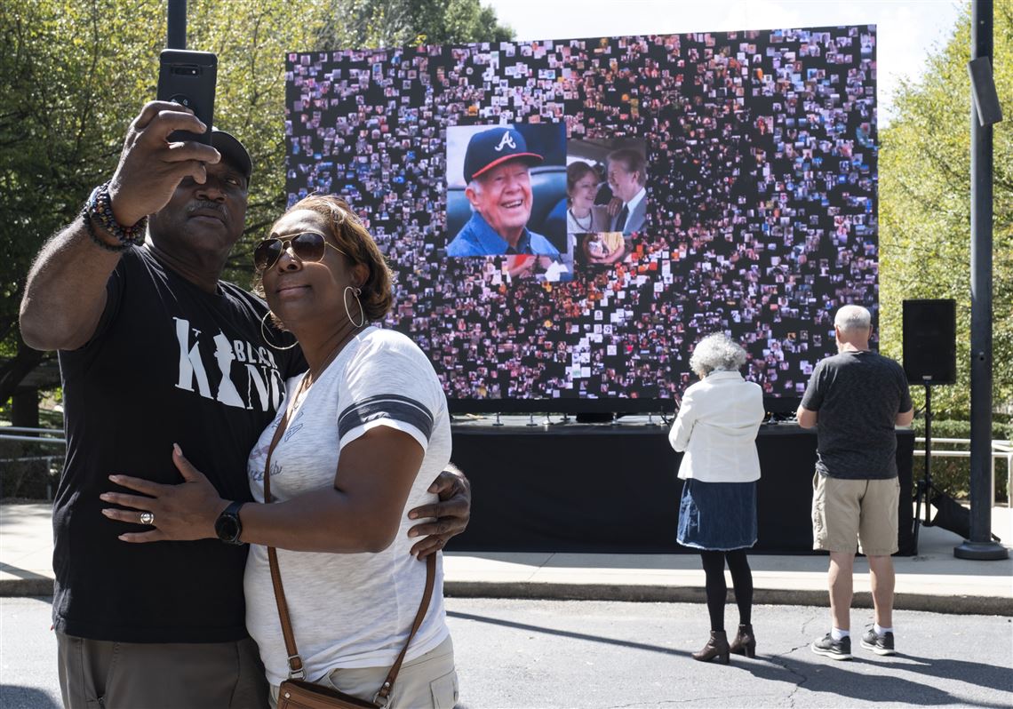 Gary Carter remembered a day after his death