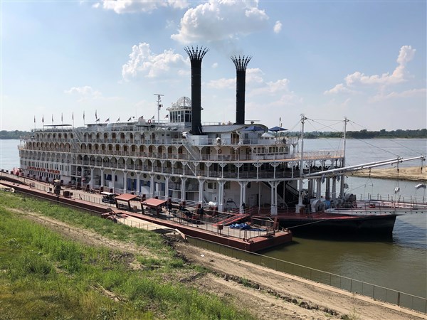 https://www.toledoblade.com/image/2023/10/07/600x_q90_a4-3_cTCjpg/Mississippi-River-Nutrient-Sensor-1.jpg