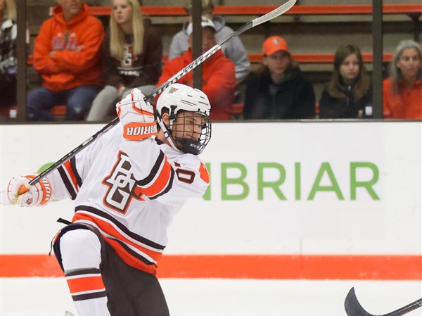 Bowling Green hockey drops first ranked test of season in Eigner's return