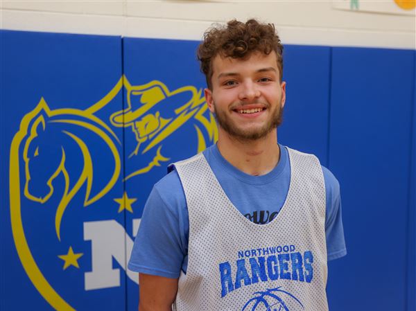 Long road back: Northwood's Cluckey returns to basketball court after freak injury
