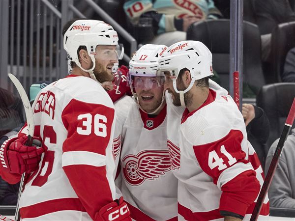 Chiarot scores in overtime to give Red Wings win over Kraken