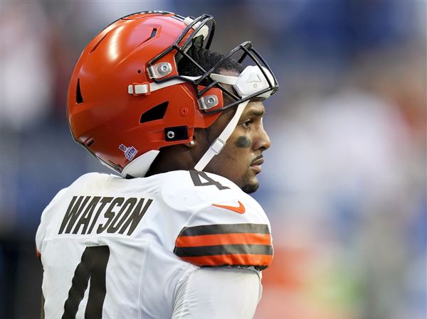 Browns QB Watson to resume throwing next month following surgery