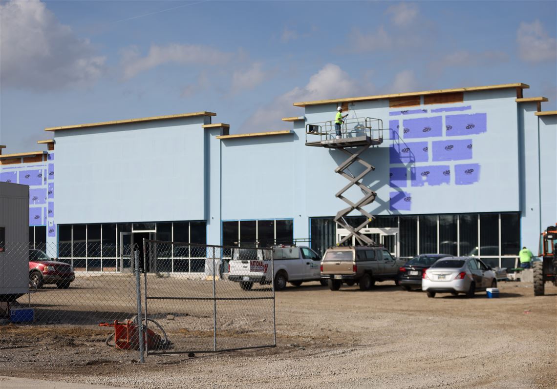 3 new stores currently under construction in Sylvania Township