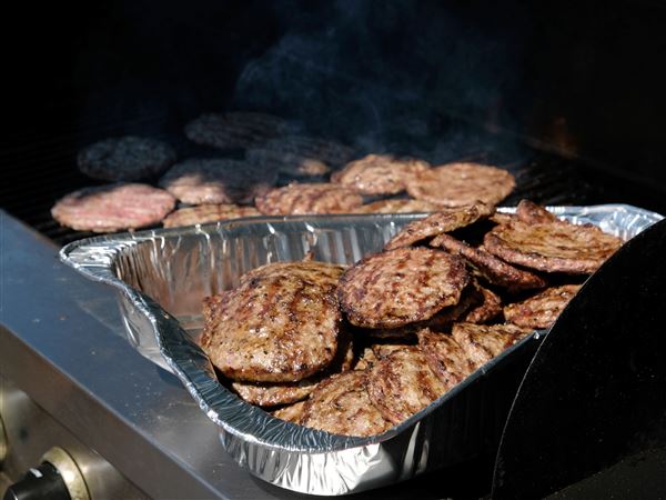 Pork-a-lean fund-raiser in Bowling Green moved because of heat