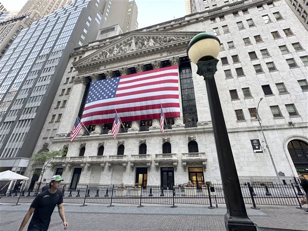 Stocks edge lower on Wall Street, ending a 3-week winning streak for the S&P 500