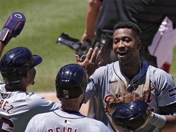 Malloy's inside-the-park HR propels Tigers to 7-6 victory against Angels