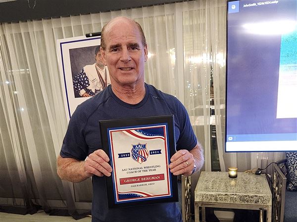 Oak Harbor's Bergman named AAU's national wrestling coach of the year